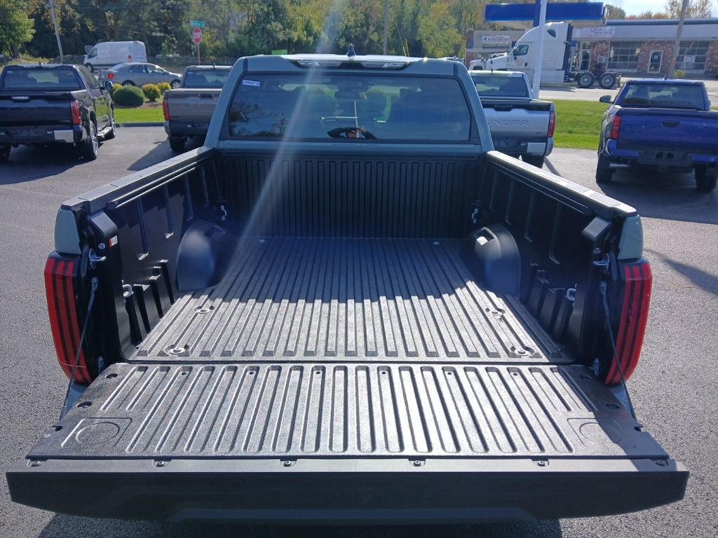 New 2026 Toyota Tundra SR5 image 9