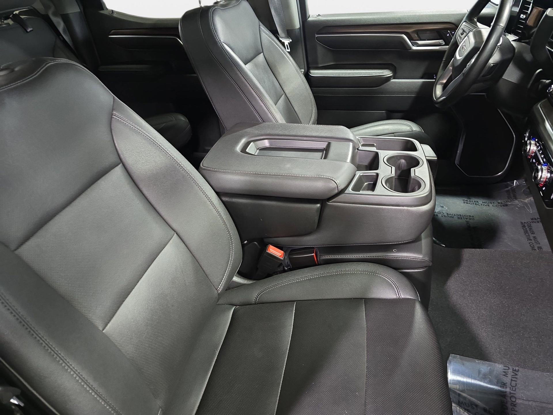 Used 2024 GMC Sierra 1500 SLT AWD/4WD image 10