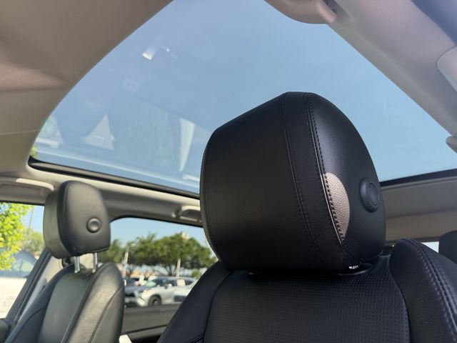 Used 2020 Land Rover Discovery Sport S AWD/4WD image 17