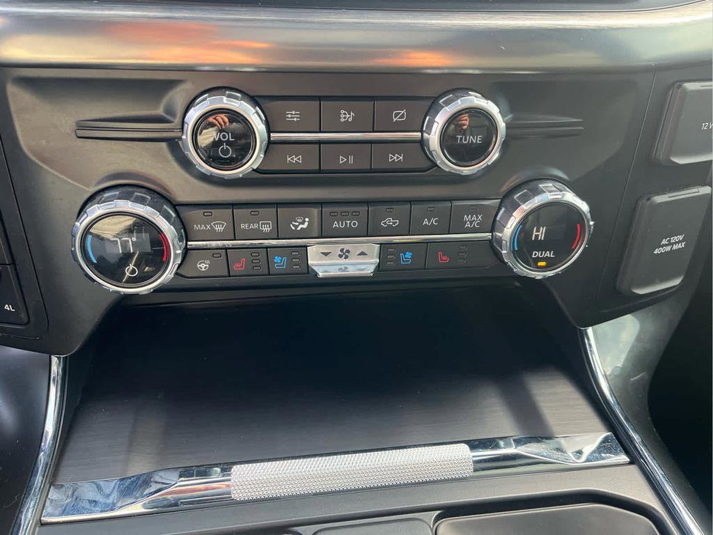 Used 2021 Ford F150 Lariat w/ Equipment Group 502A High image 33