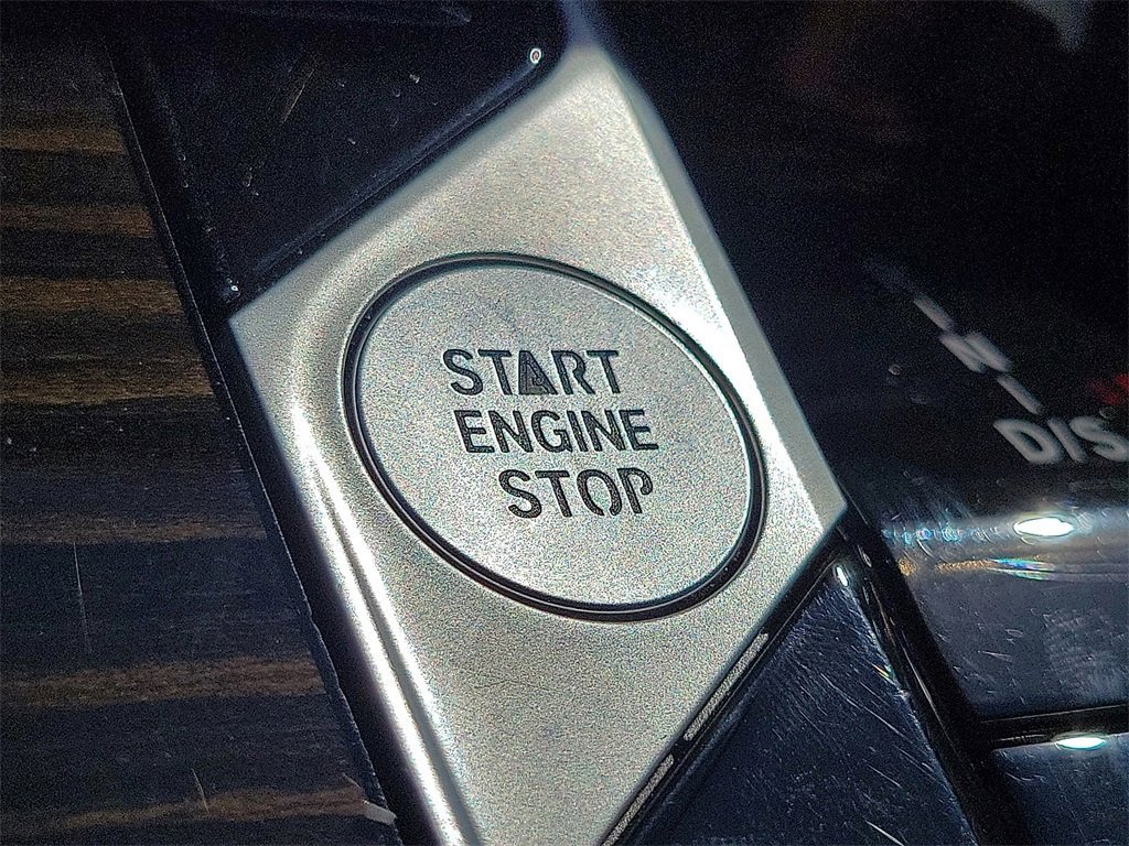 Used 2024 BMW X7 xDrive40i image 13