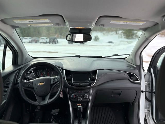 Certified 2021 Chevrolet Trax LS w/ Tint and Cruise Package image 23