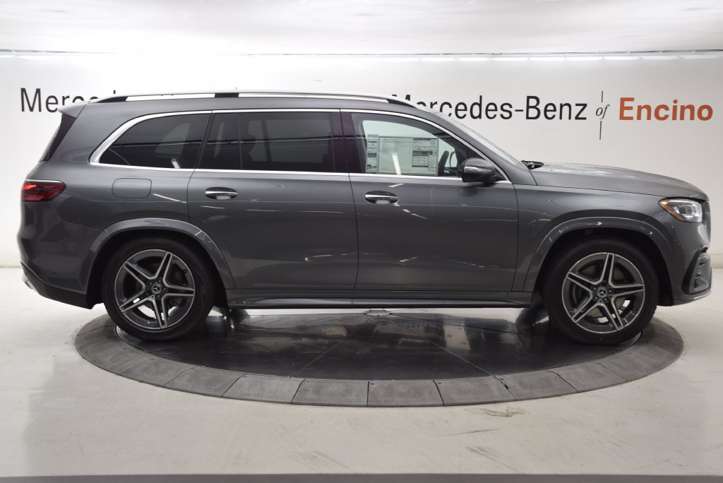 New 2026 Mercedes-Benz GLS 450 4MATIC image 7