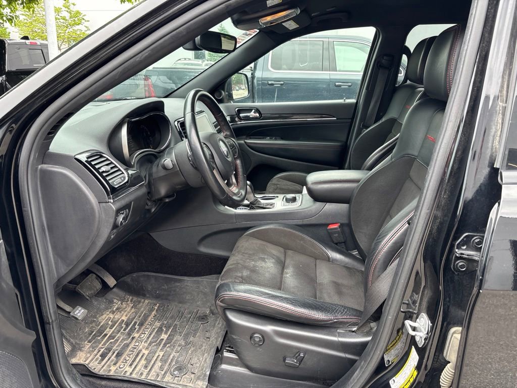 Used 2019 Jeep Grand Cherokee Trailhawk AWD/4WD image 5