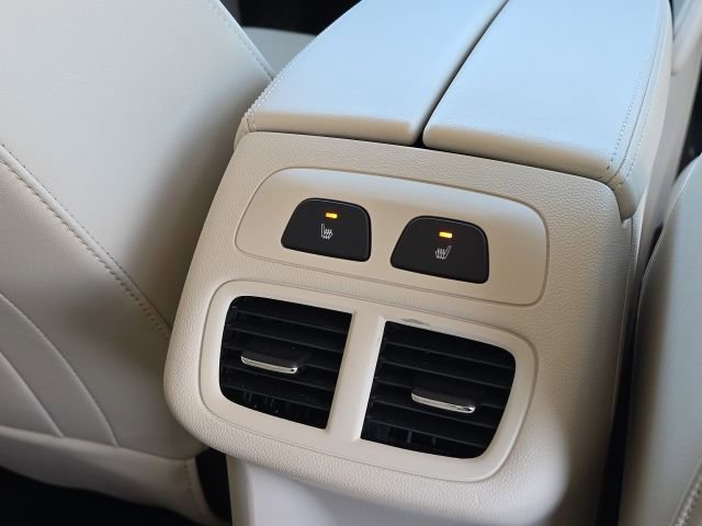 Used 2023 Buick Envision Avenir FWD image 19