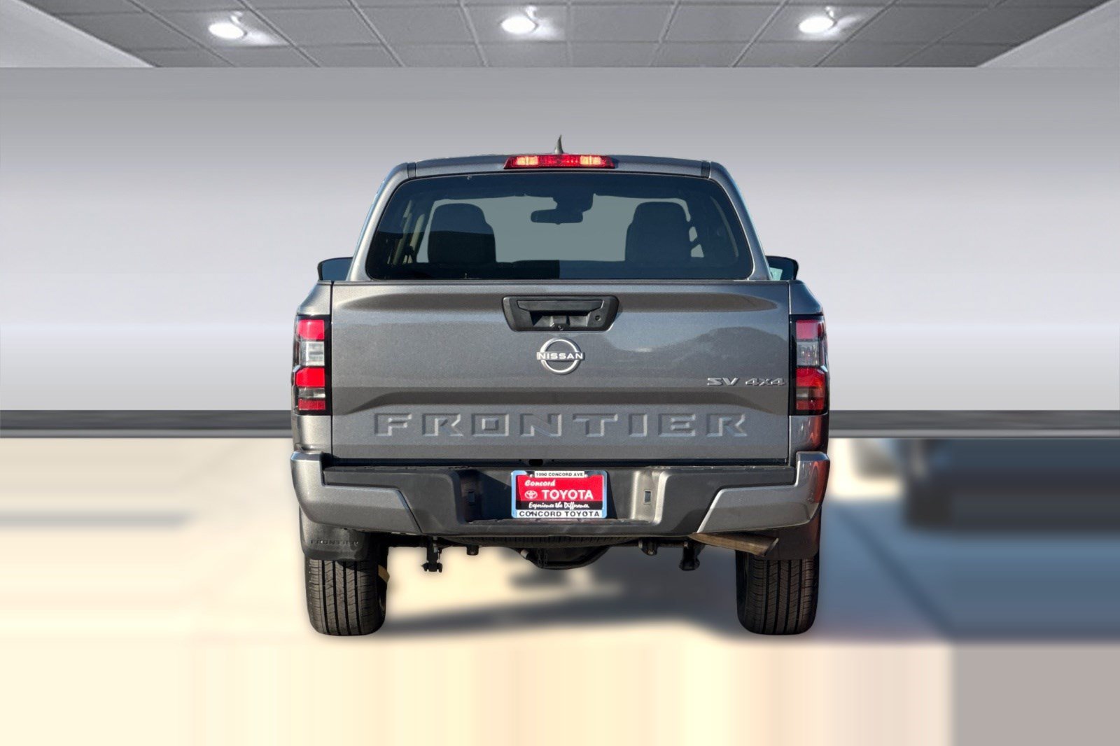 Used 2022 Nissan Frontier SV AWD/4WD image 10