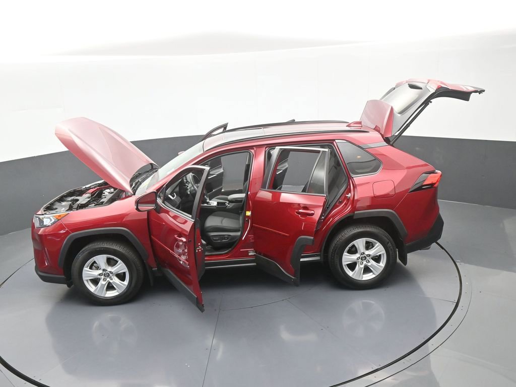 Used 2020 Toyota RAV4 XLE w/ Convenience Package image 61