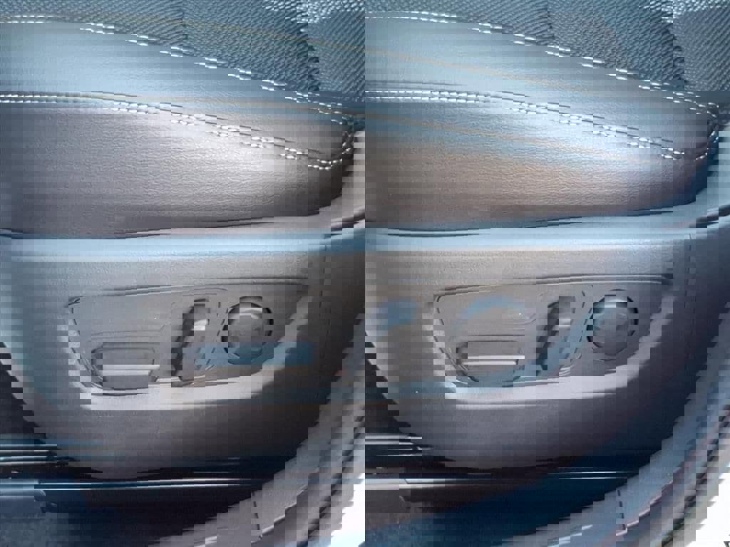 New 2025 MAZDA CX-50 AWD 2.5 S w/ Cargo Package image 12