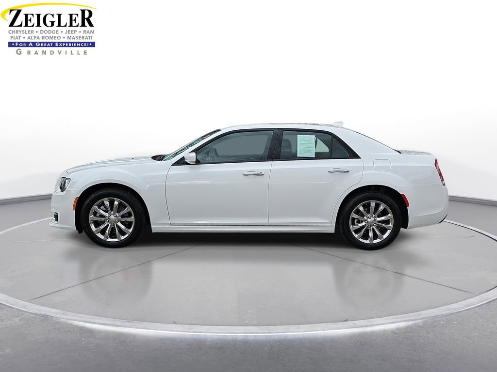 Used 2023 Chrysler 300 Touring L w/ Popular Equipment Group image 8