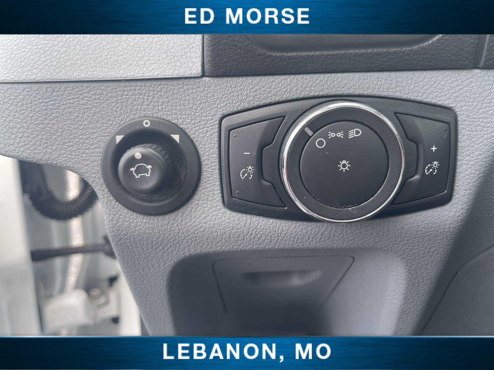Certified 2019 Ford Transit 250 138 RWD image 15