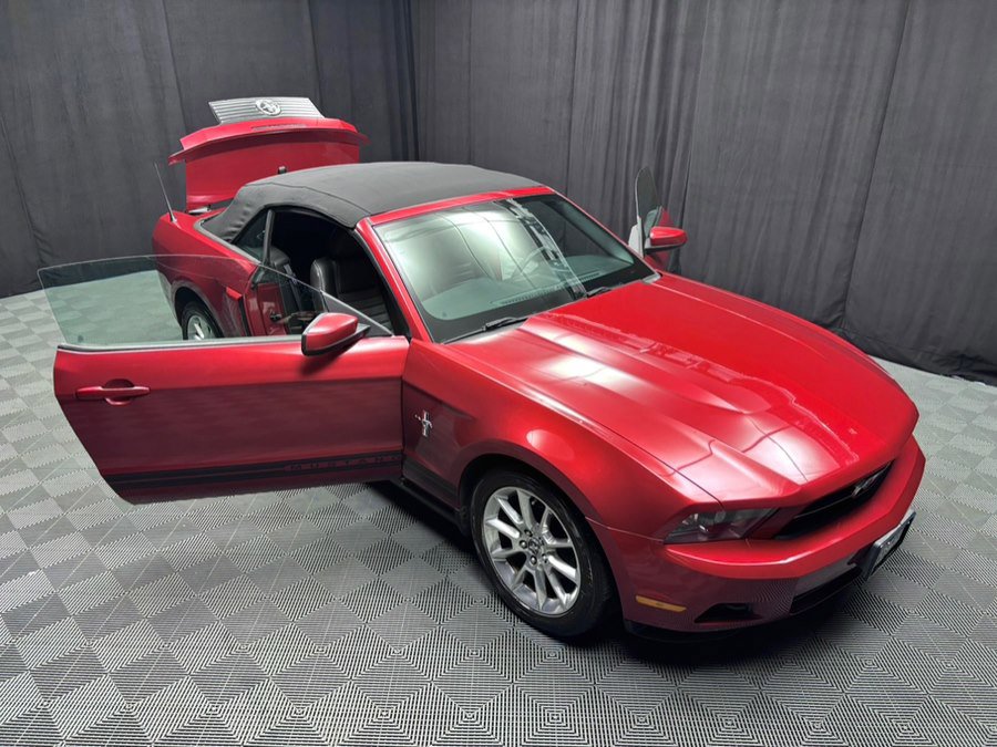 Used 2010 Ford Mustang Premium image 34