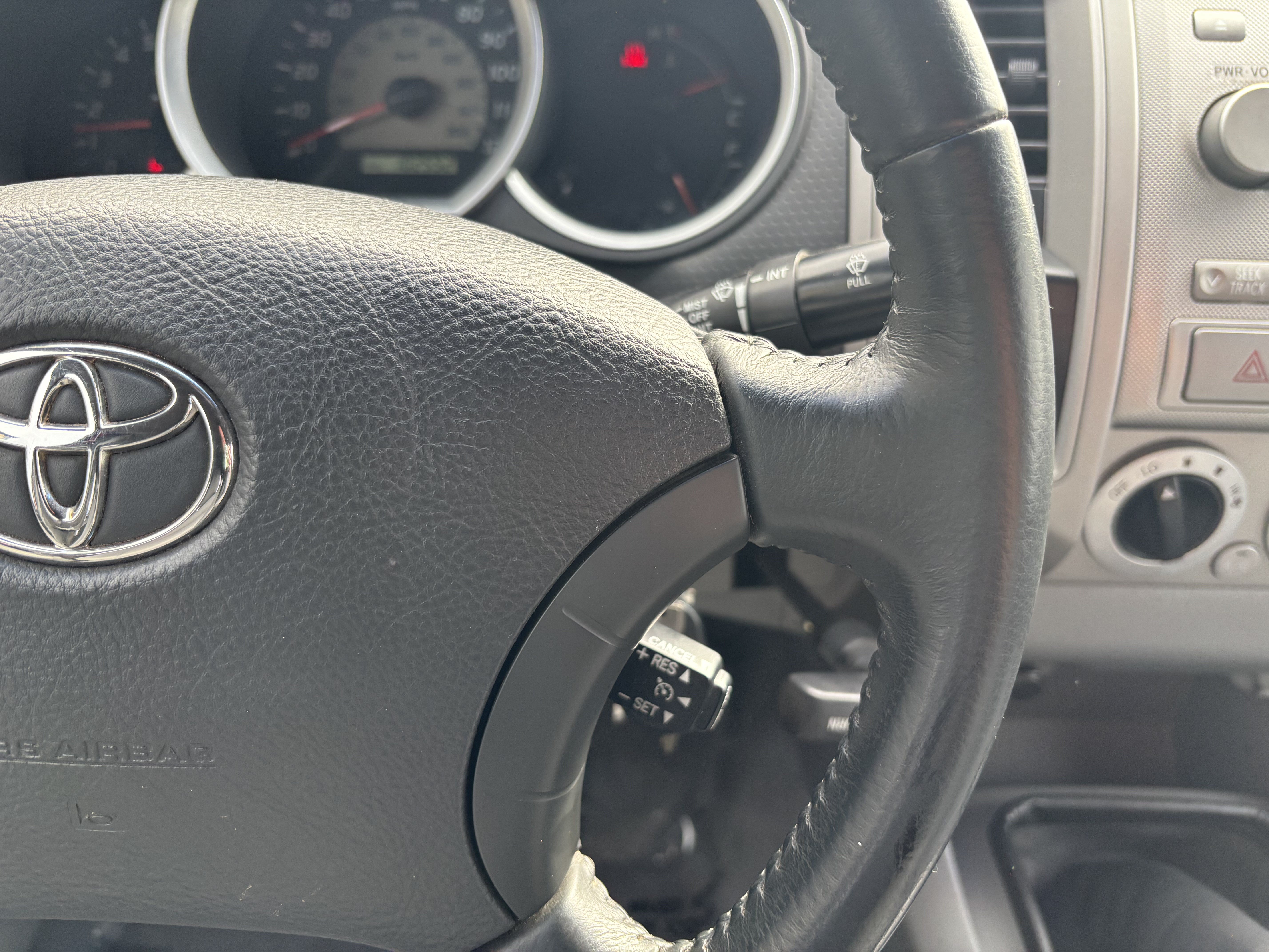 Used 2006 Toyota Tacoma X-Runner RWD image 14