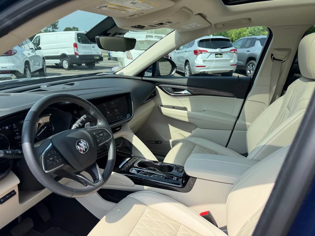 Certified 2022 Buick Envision Avenir w/ Technology Package II AWD/4WD image 19