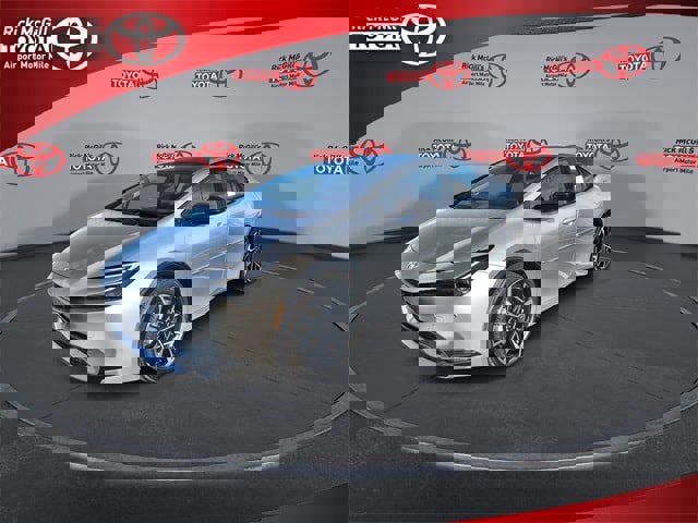 New 2026 Toyota Prius Plug-In Hybrid image 4