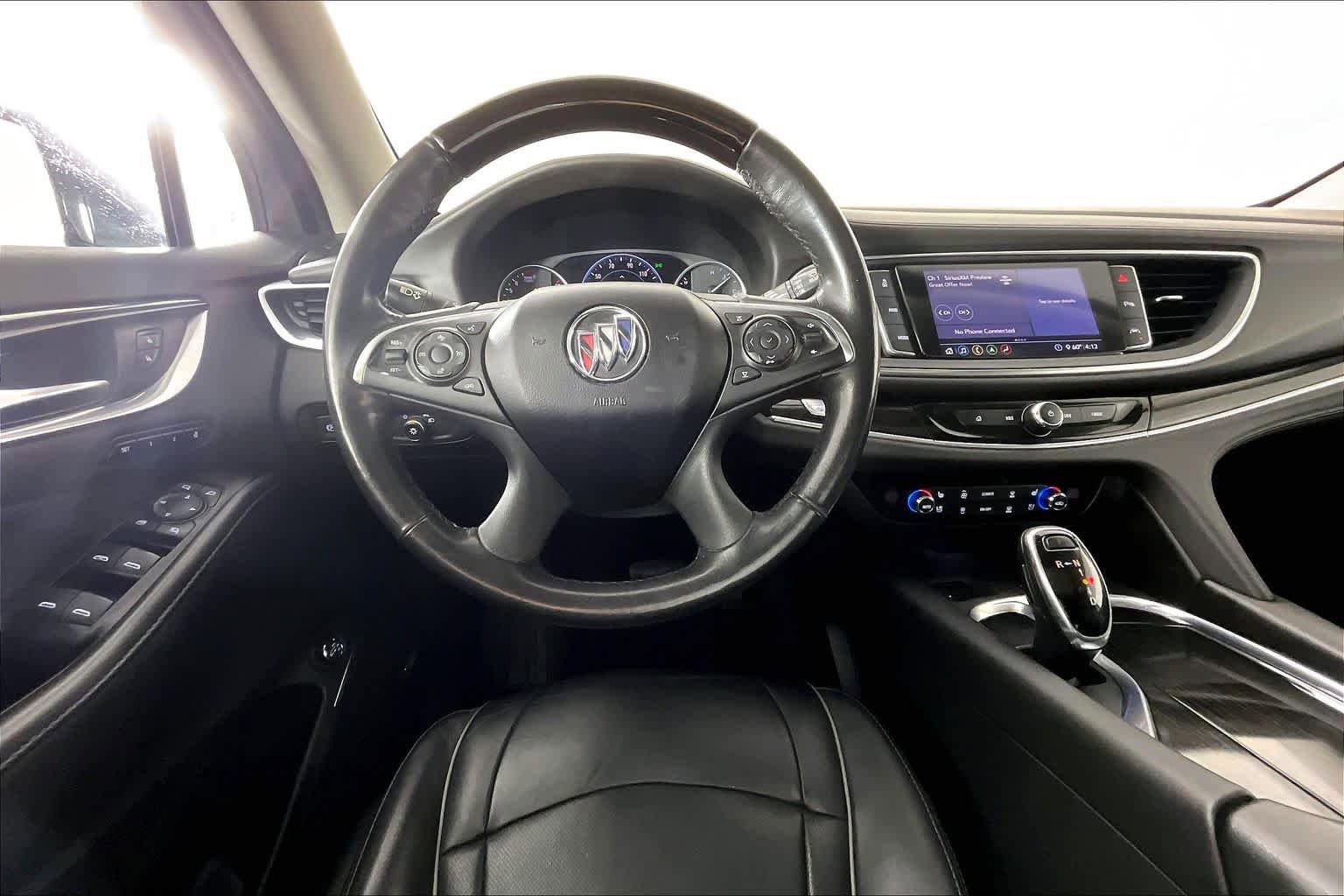 Used 2020 Buick Enclave Avenir w/ Avenir Technology Package AWD/4WD image 6