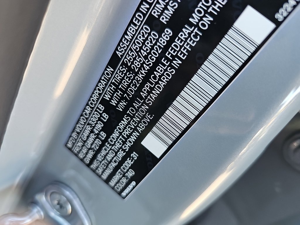 Certified 2025 Volvo EX90 Plus AWD/4WD image 19