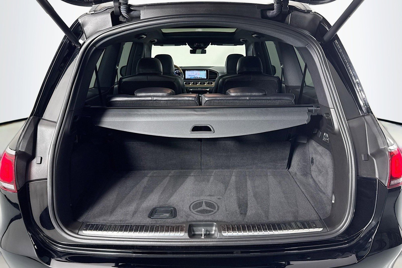 Certified 2022 Mercedes-Benz GLS 450 4MATIC image 24