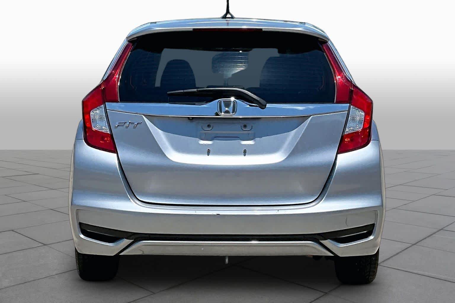 Used 2018 Honda Fit EX image 5