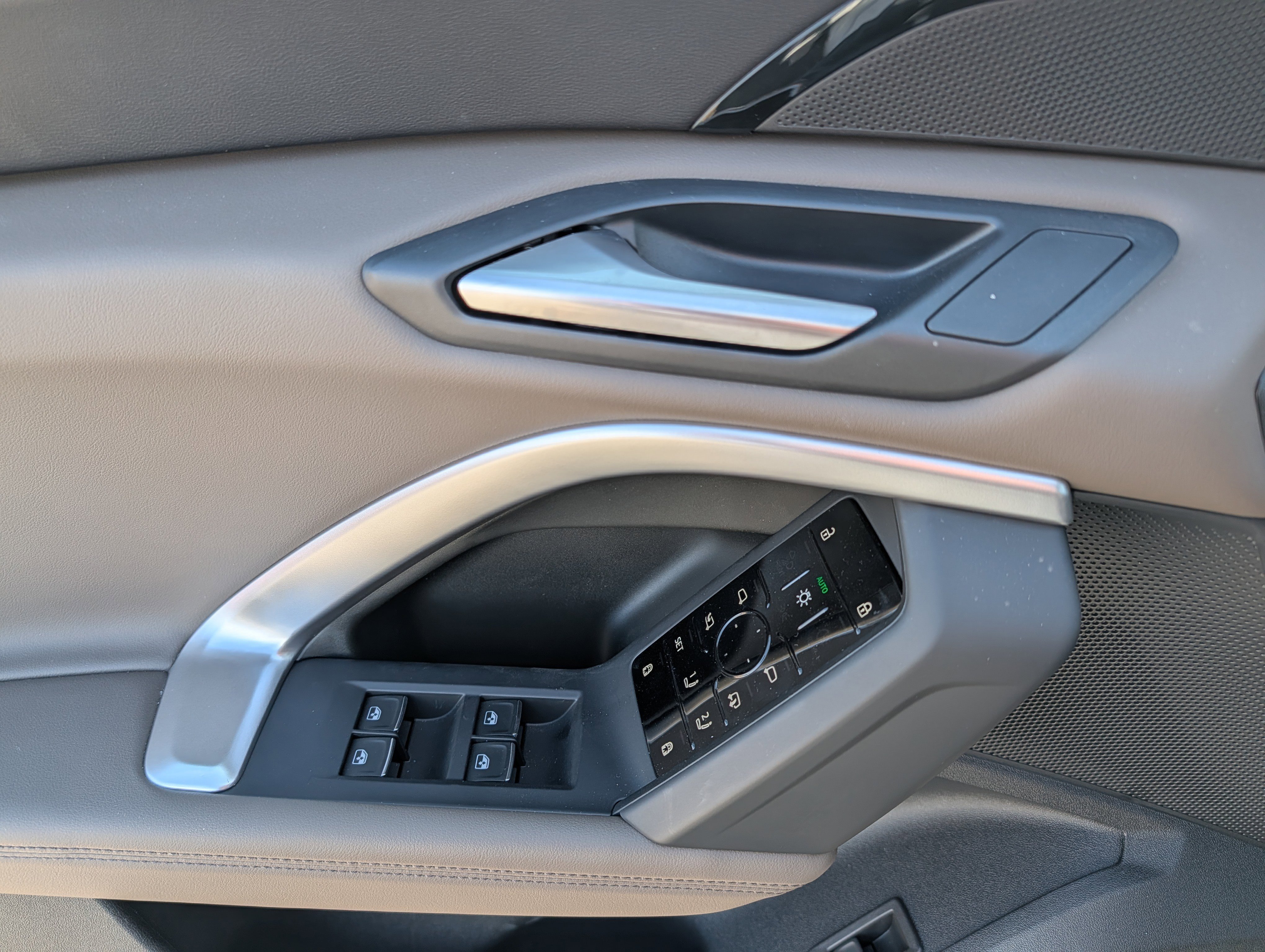 Certified 2025 Audi Q5 Premium w/ Convenience Package image 19