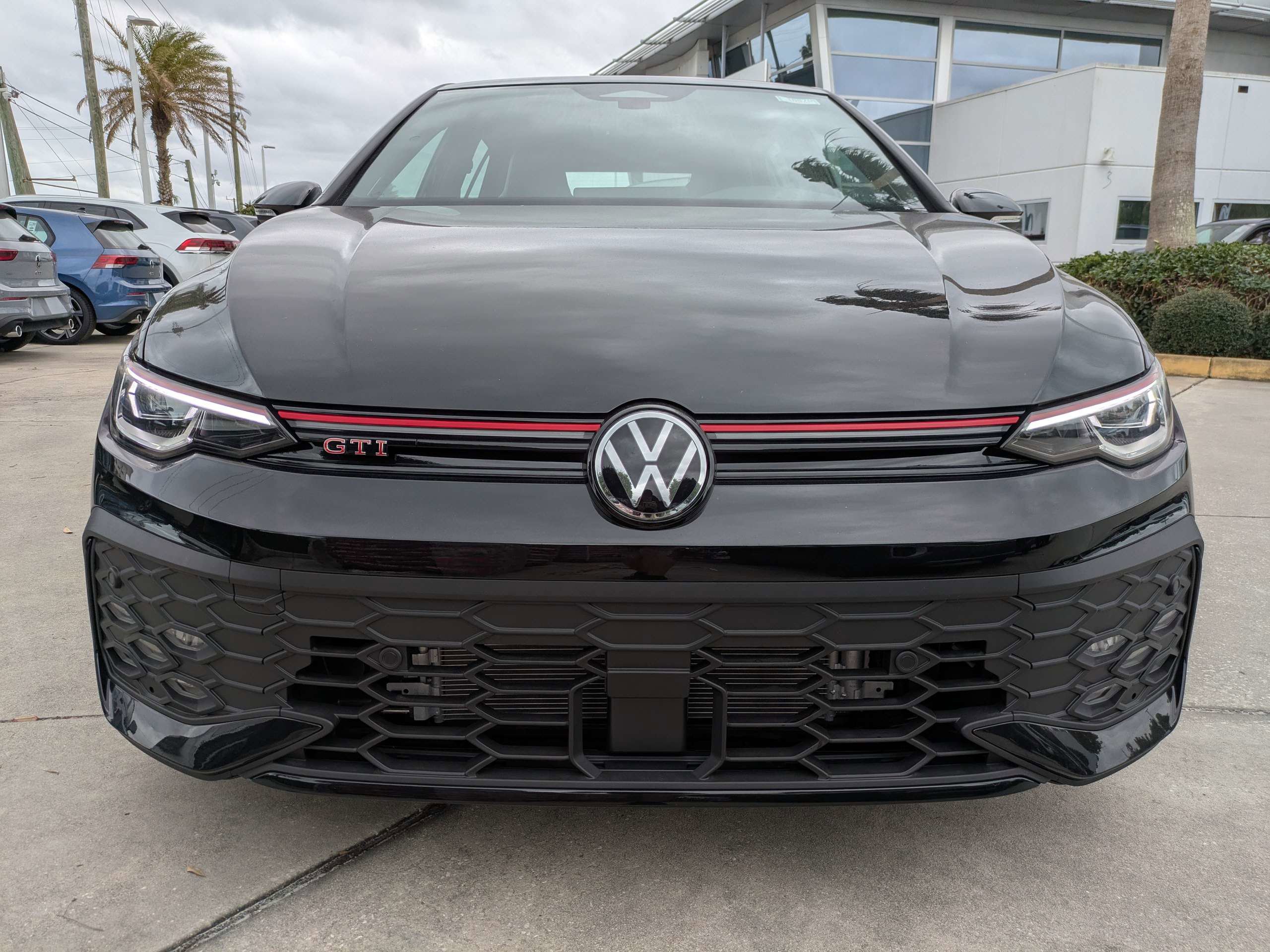 New 2026 Volkswagen GTI SE FWD image 9