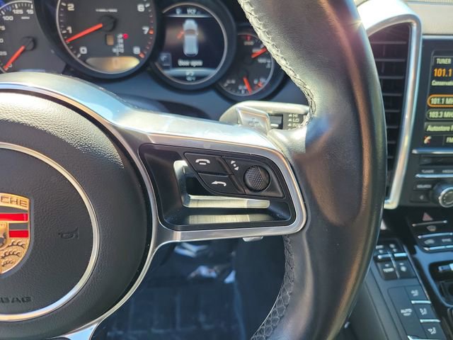 Used 2016 Porsche Cayenne image 16