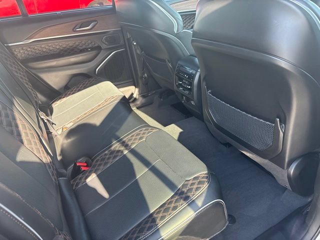 Used 2023 Jeep Grand Cherokee Summit w/ Adv Protech Group IV AWD/4WD image 6