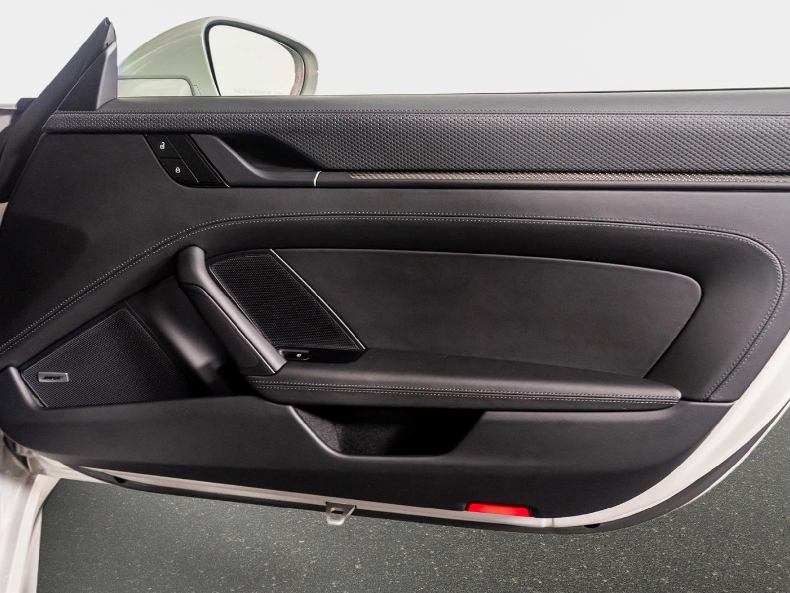 Used 2024 Porsche 911 GT3 RWD image 49