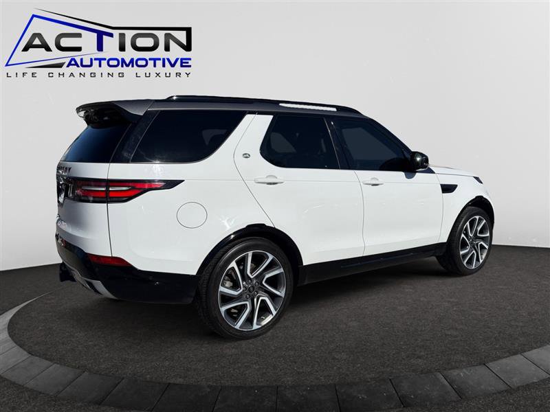 Used 2017 Land Rover Discovery HSE Luxury image 8