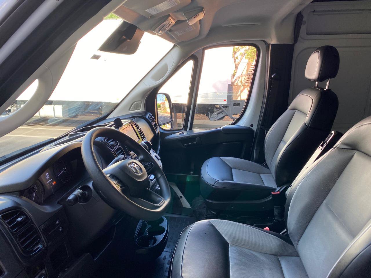Used 2022 RAM ProMaster 2500 w/ Convenience Group FWD image 34
