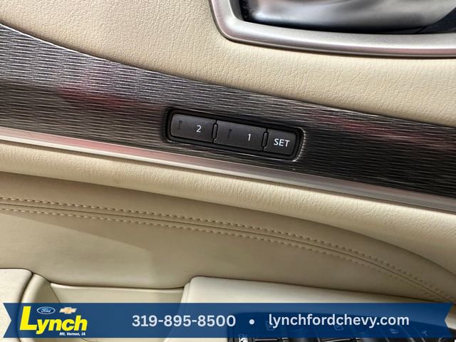 Used 2019 INFINITI QX60 Luxe w/ Essential Package image 8