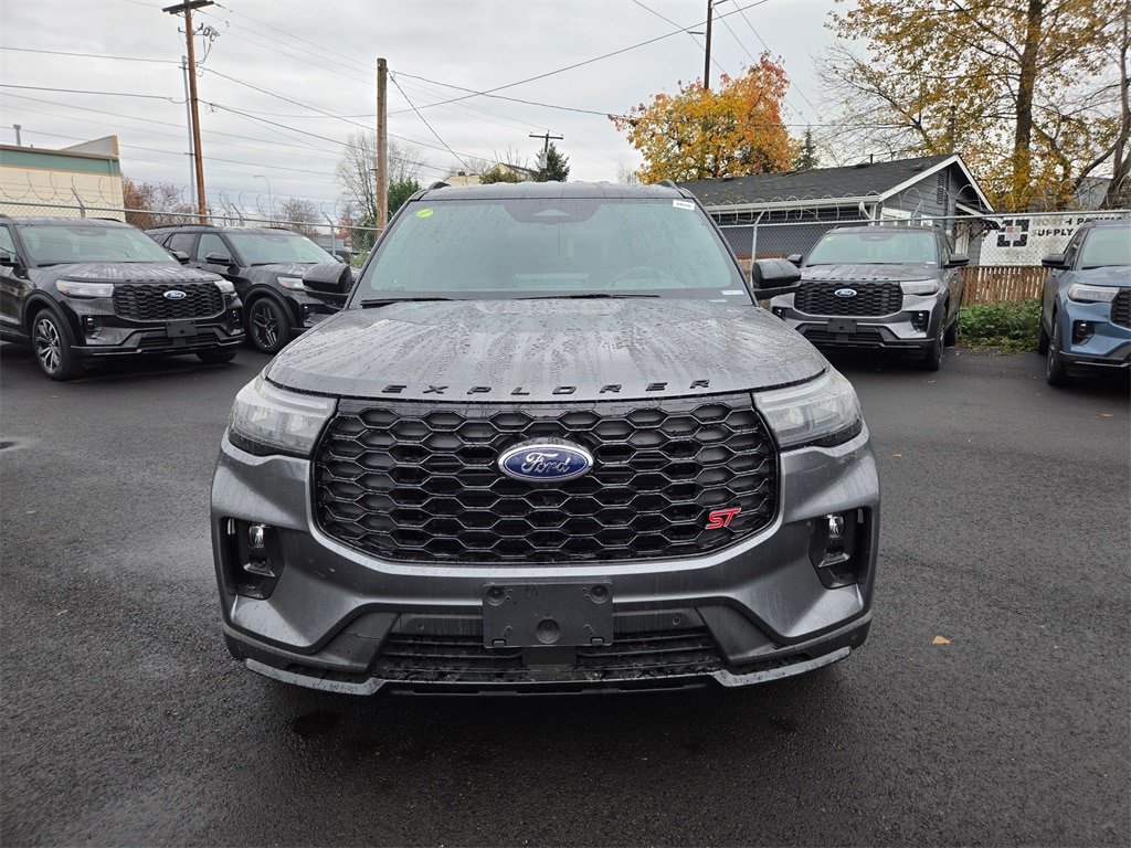 New 2026 Ford Explorer ST AWD/4WD image 2