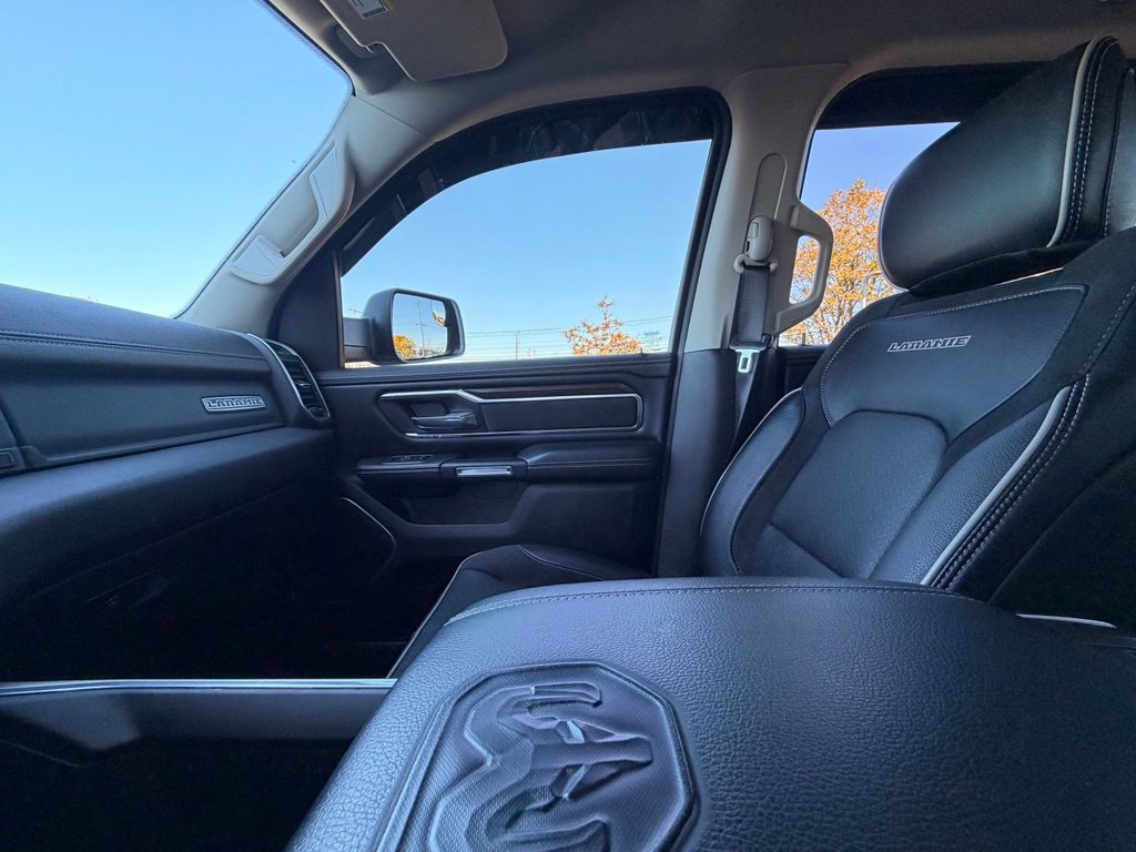 Used 2022 RAM 1500 Laramie AWD/4WD image 38