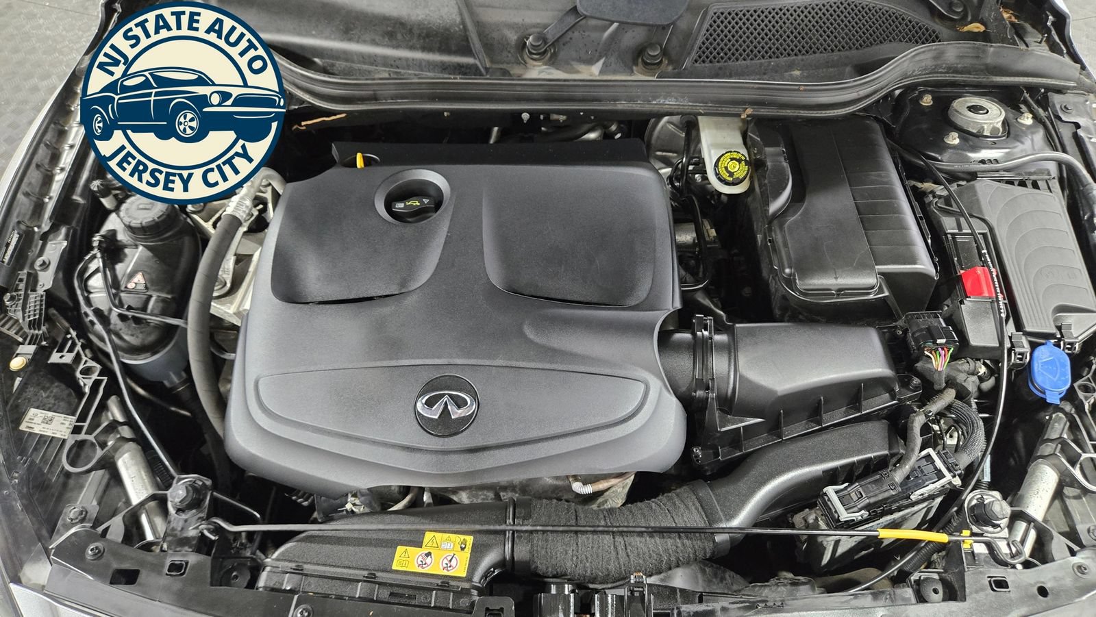 Used 2018 INFINITI QX30 AWD image 37
