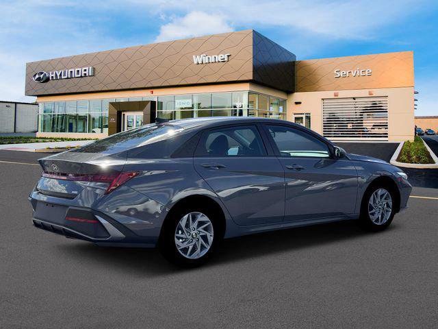 New 2026 Hyundai Elantra Blue image 8