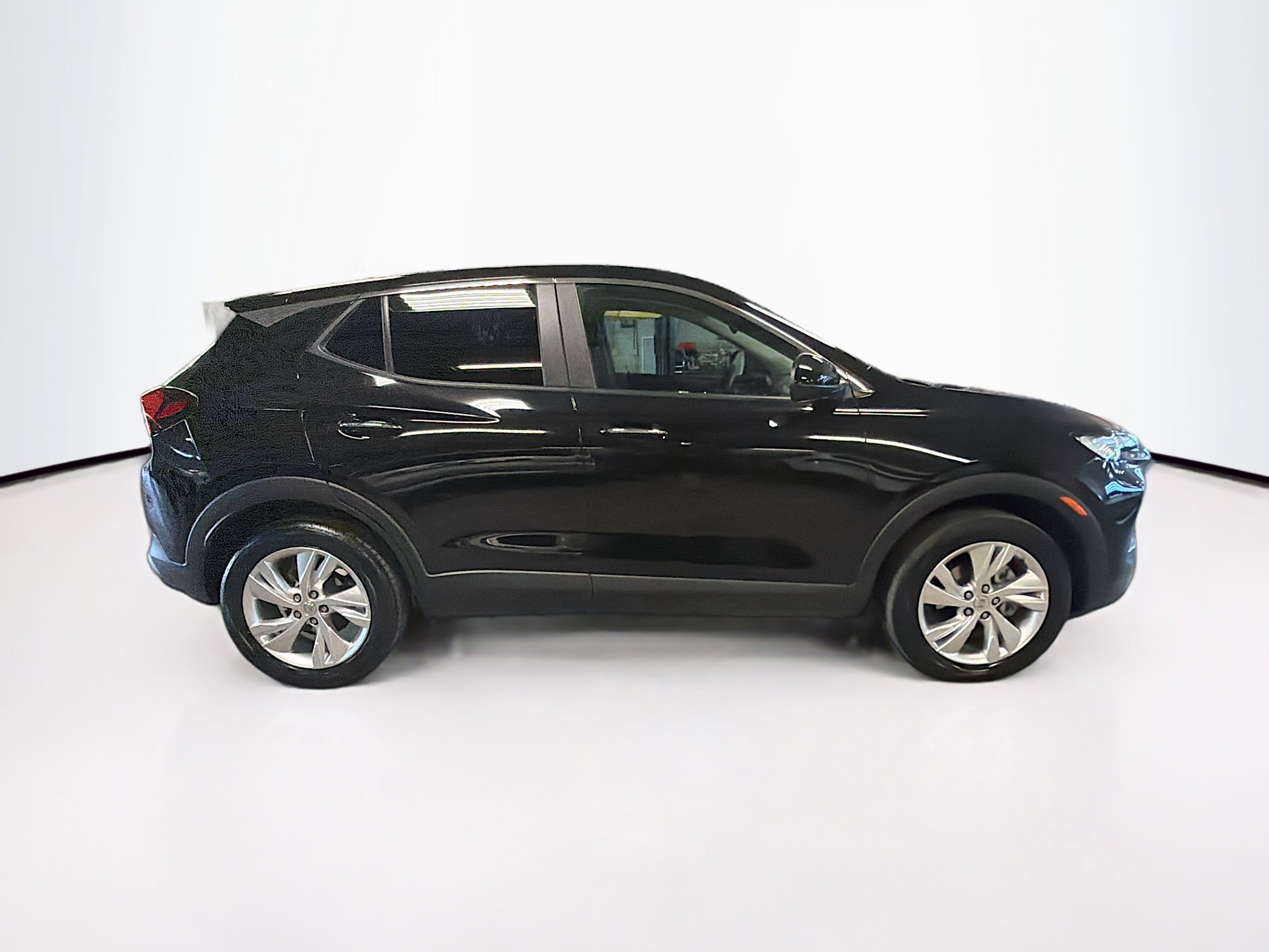 Used 2025 Buick Encore GX Preferred AWD/4WD image 10