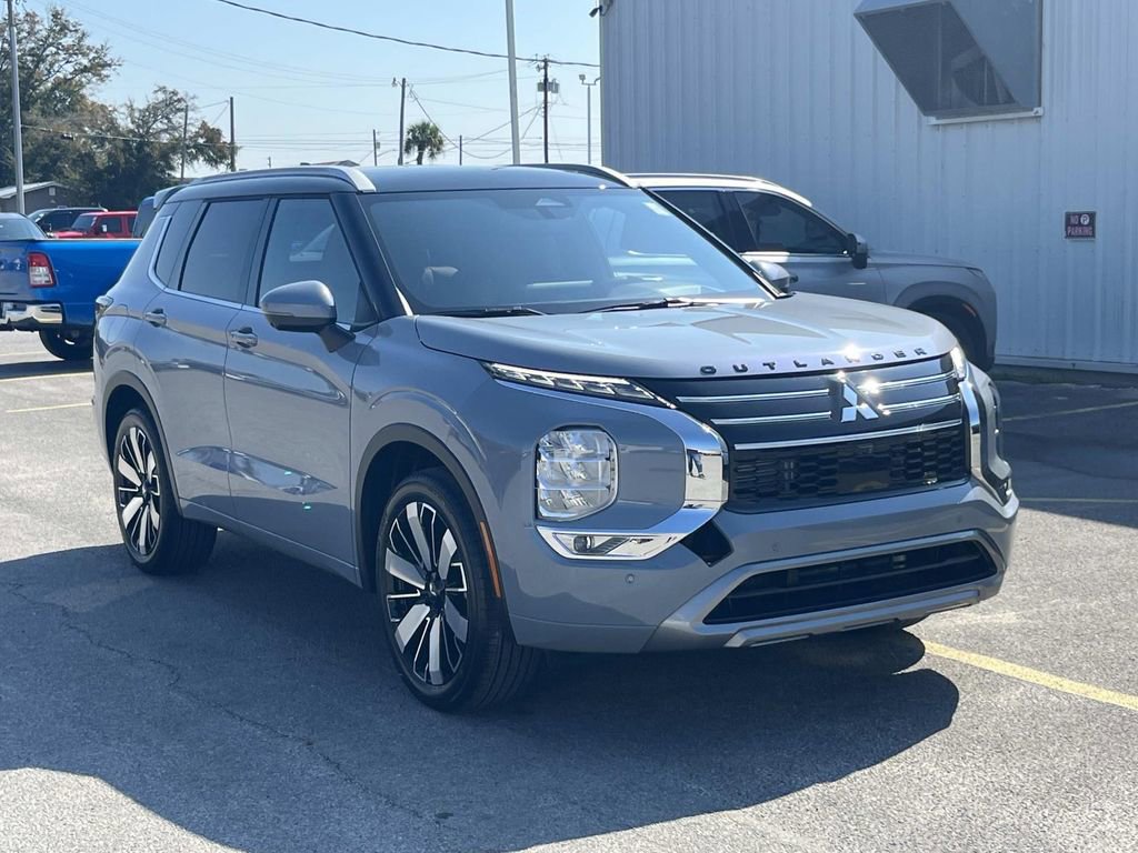 New 2026 Mitsubishi Outlander SEL FWD image 6