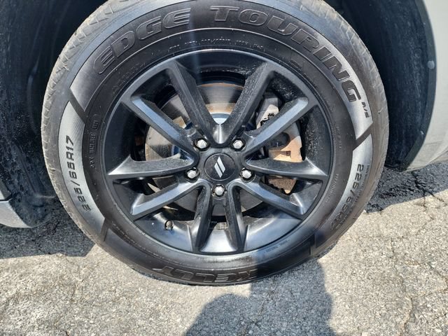 Used 2020 Dodge Journey SE w/ Blacktop Package FWD image 35