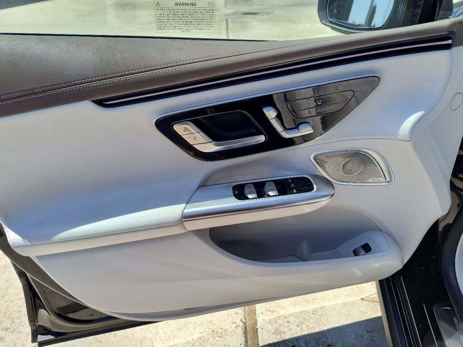 New 2023 Mercedes-Benz EQE 350+ 4MATIC Sedan image 13