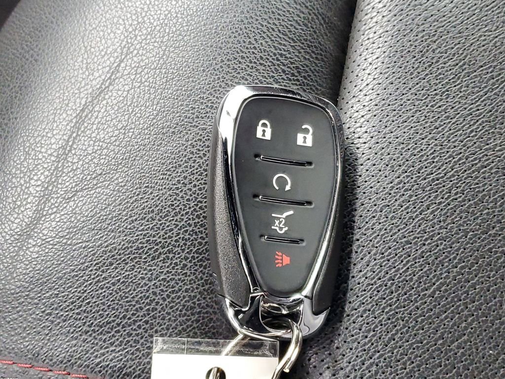 Used 2023 Chevrolet Traverse RS w/ LPO, Floor Liner Package image 36