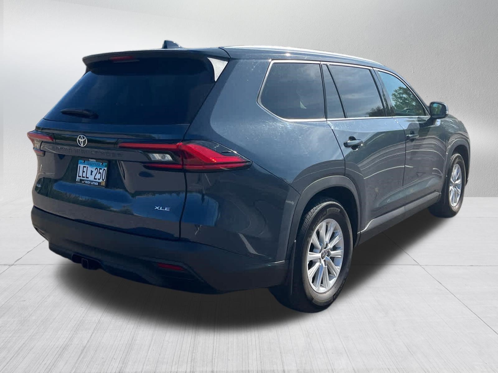 Used 2024 Toyota Grand Highlander AWD image 5