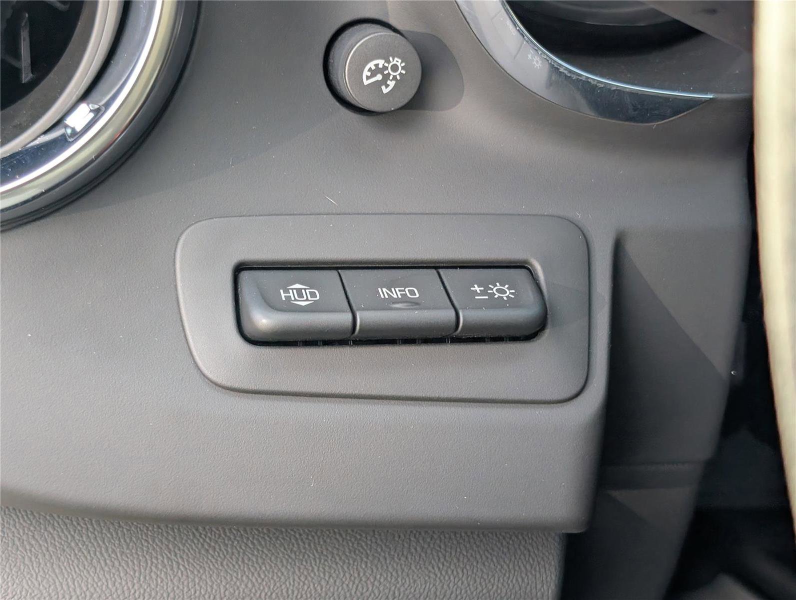 Used 2022 Chevrolet Camaro ZL1 image 22