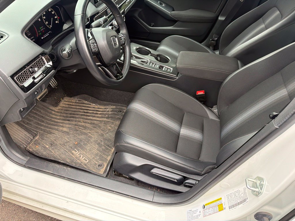 Used 2025 Honda Civic Sport image 10