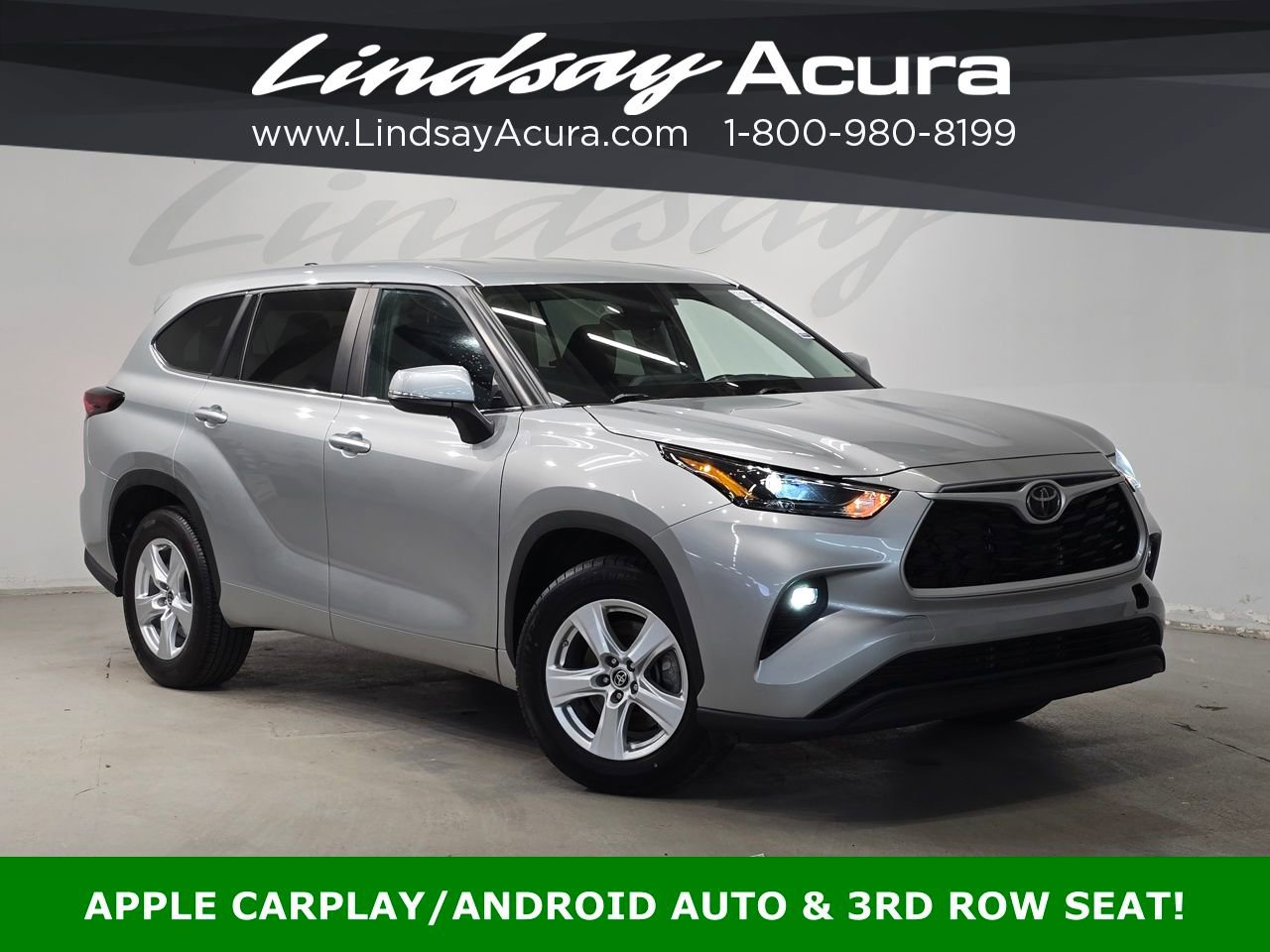 Used 2024 Toyota Highlander LE image 1