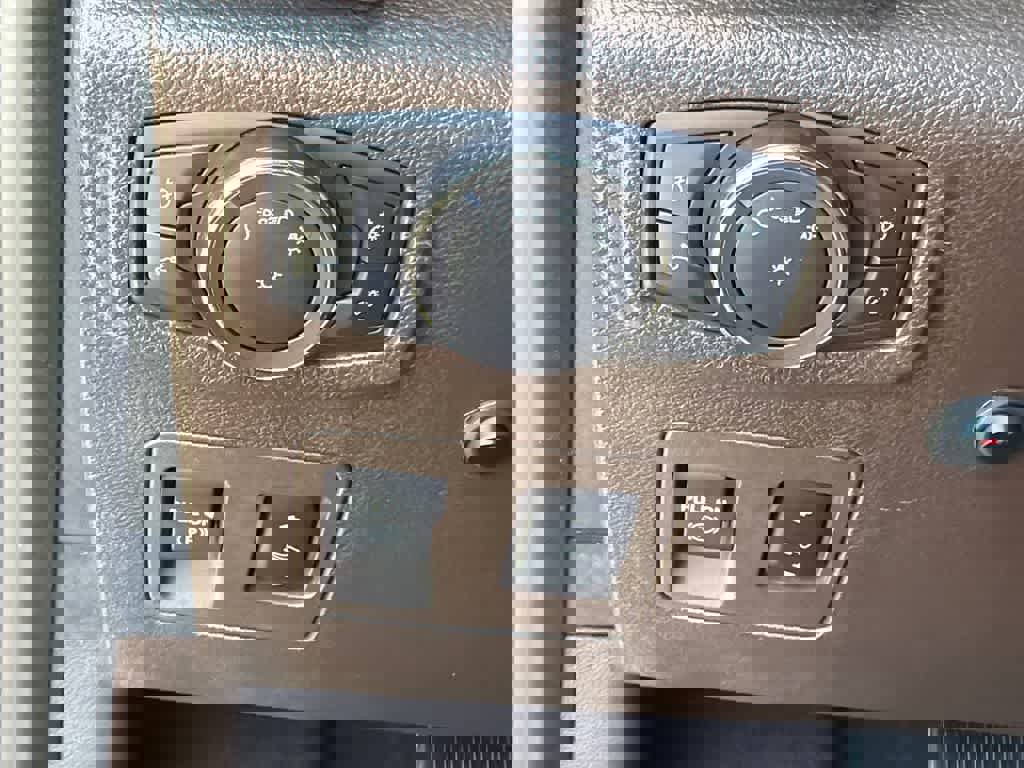 Used 2018 Ford F150 King Ranch w/ Equipment Group 601A Luxury image 31