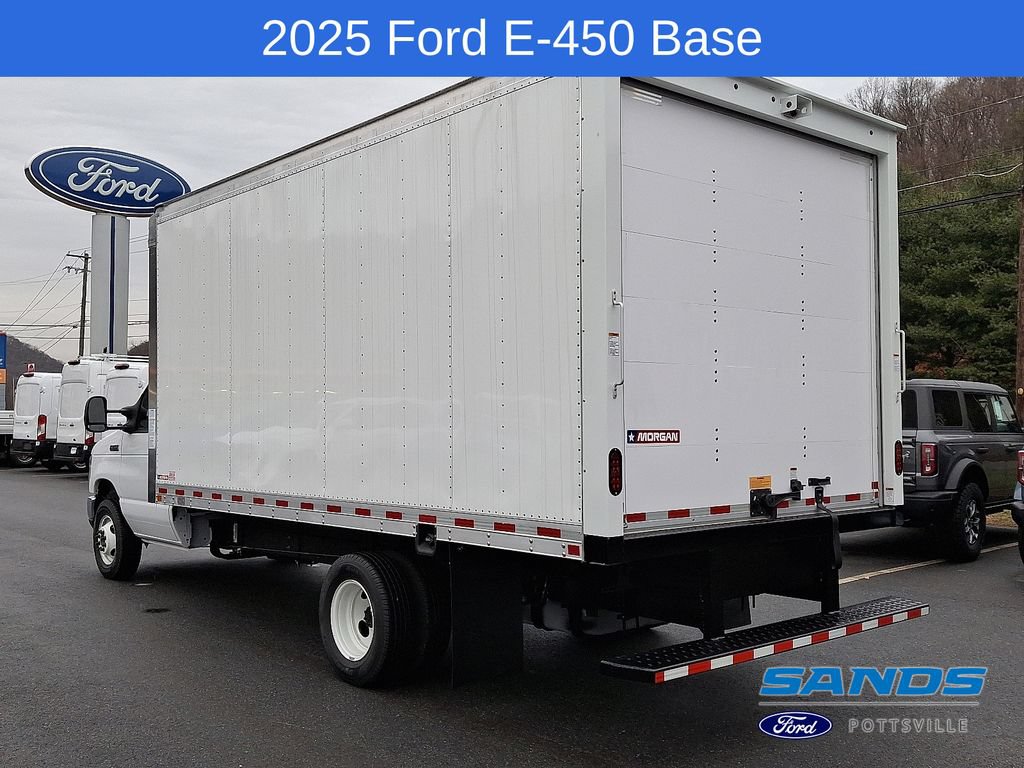 New 2025 Ford E-450 and Econoline 450 Super Duty w/ Driver's Safety Package RWD image 4