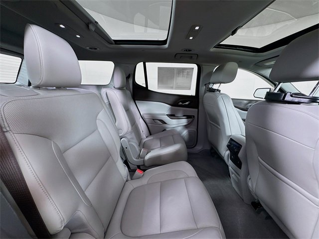 Used 2017 GMC Acadia SLT image 31