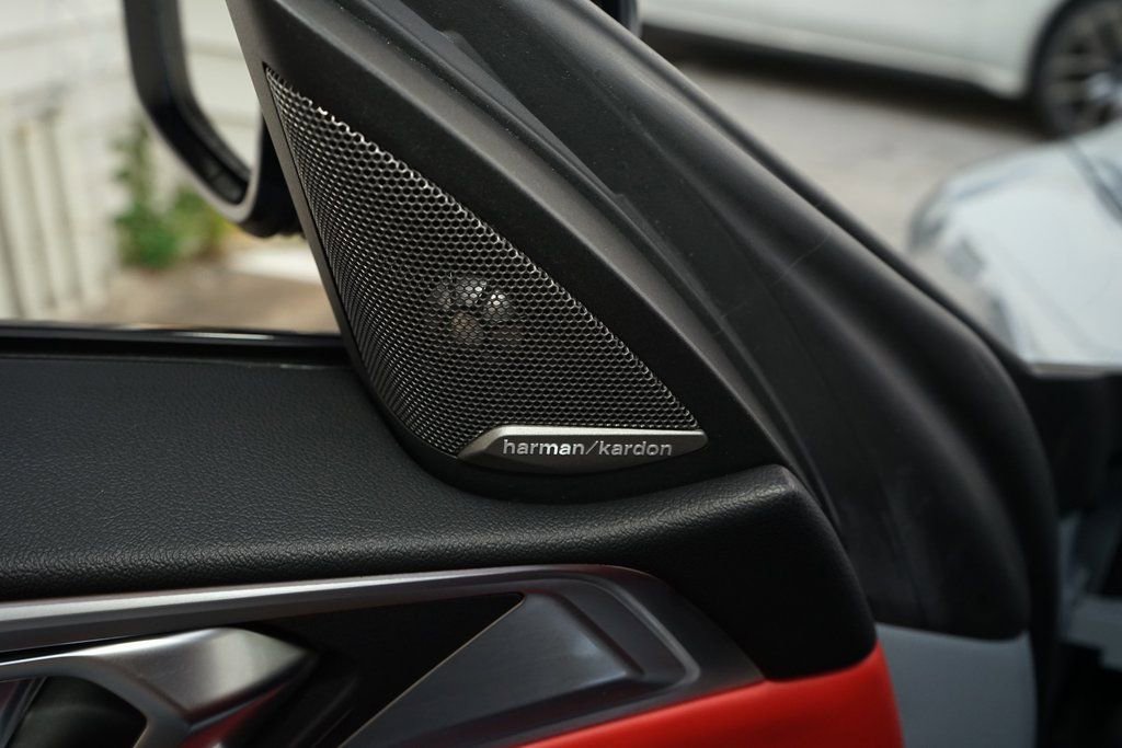 Used 2021 BMW M4 Coupe w/ Executive Package image 26