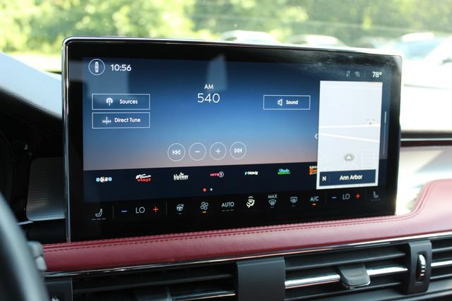 Certified 2023 Lincoln Corsair Reserve w/ Equipment Group 202A AWD/4WD image 22