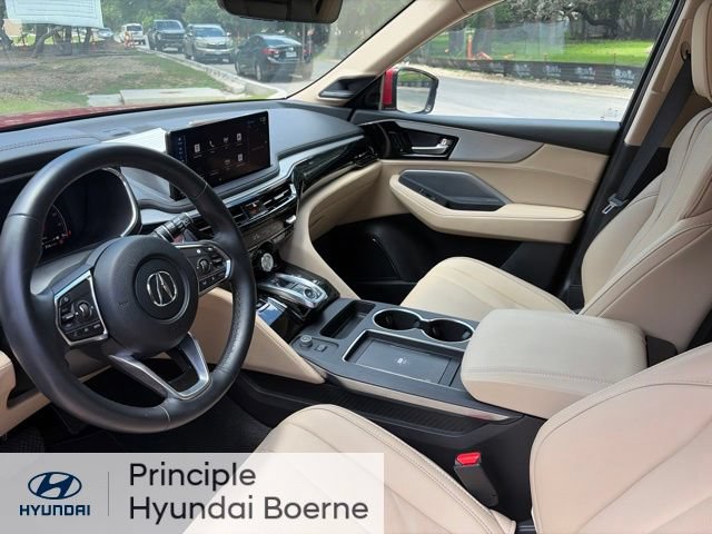 Used 2025 Acura MDX SH-AWD w/ Technology Package image 11