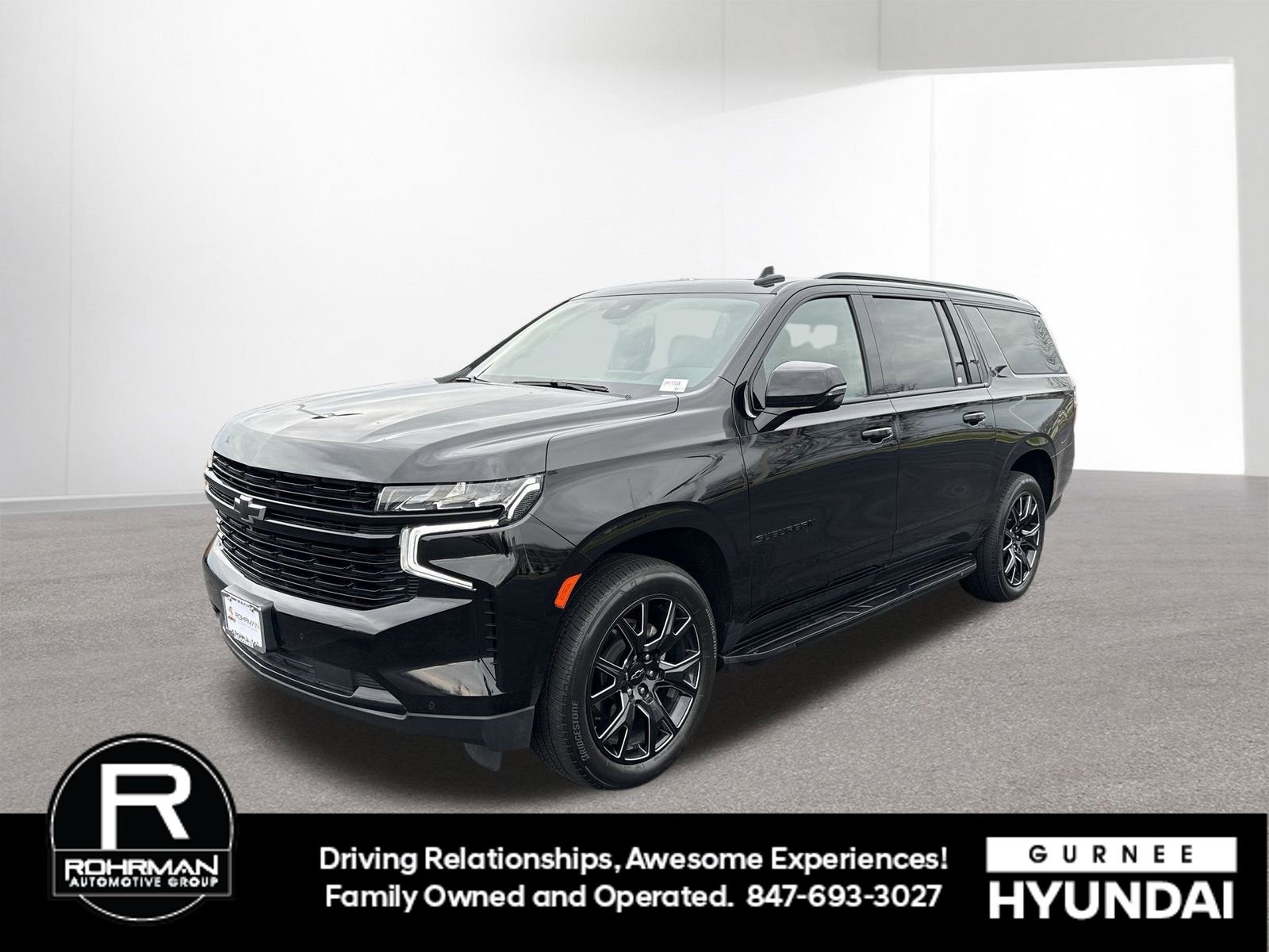 Used 2024 Chevrolet Suburban RST w/ Luxury Package image 5